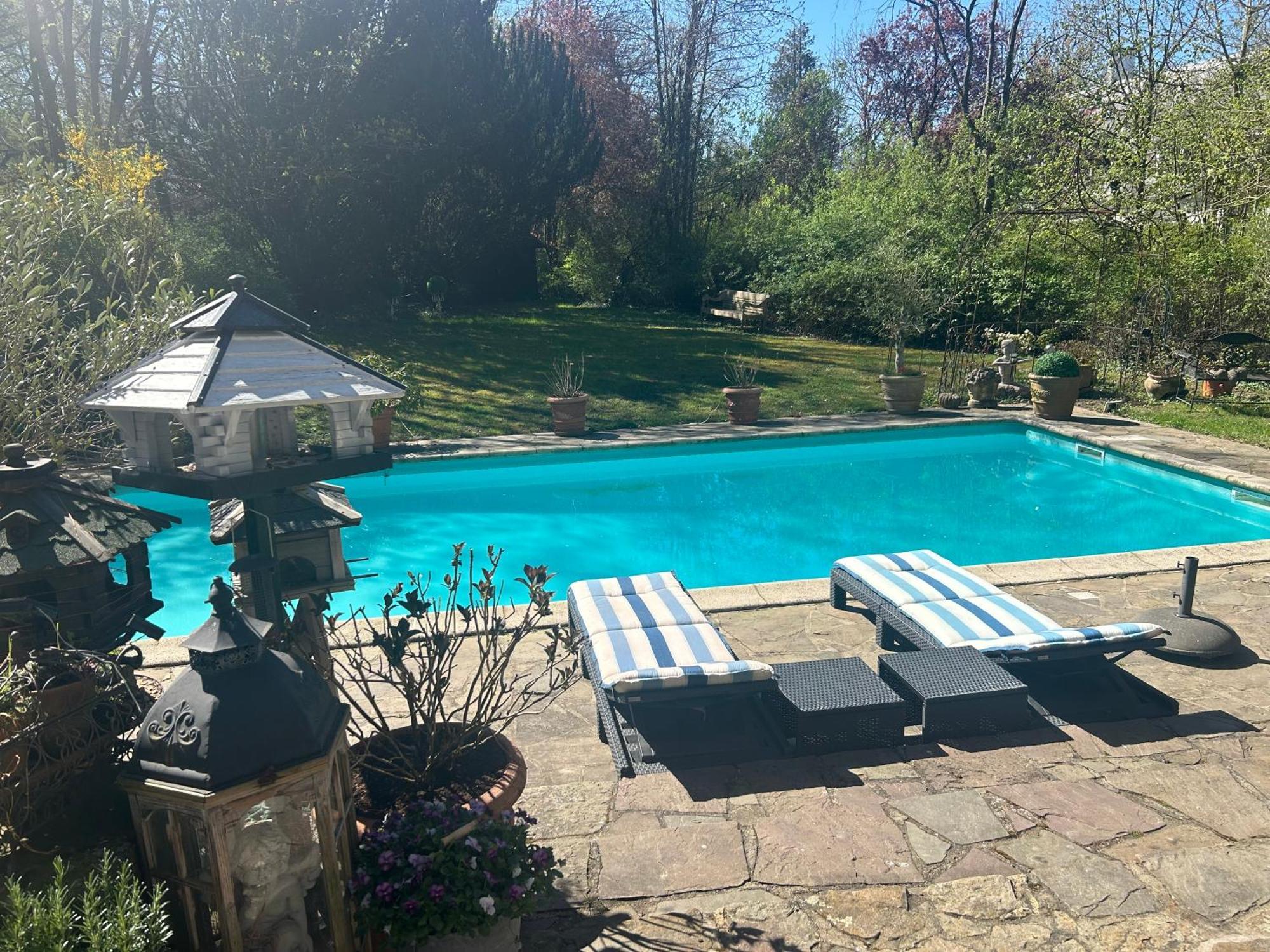 Gite De Charme Au Milieu Du Monde Namur Bagian luar foto